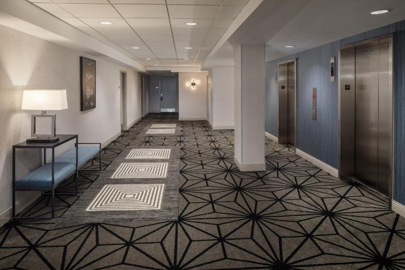 DoubleTree Suites by Hilton Hotel Detroit Downtown - Fort Shelby - image 27