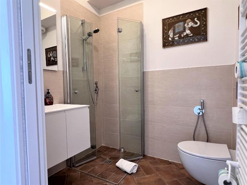 Locanda Castellini-private parking - image 27