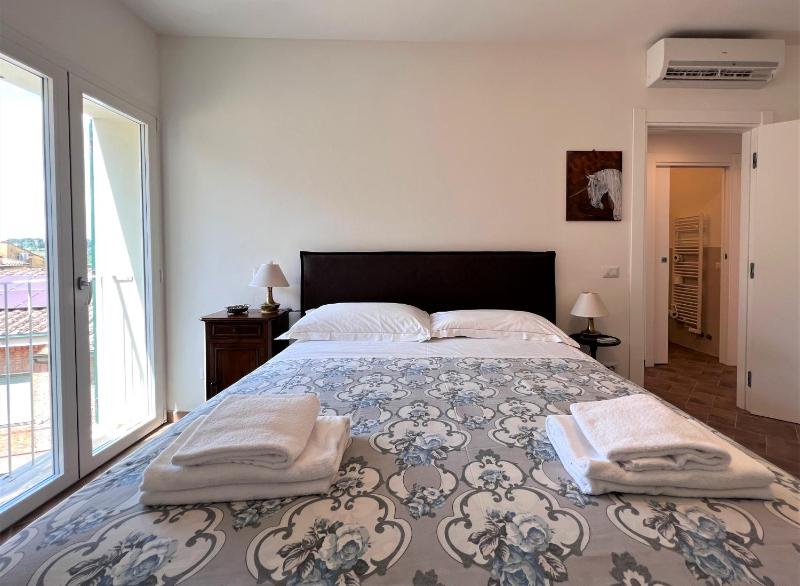 Locanda Castellini-private parking - image 8