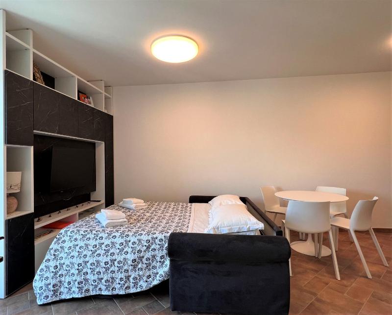 Locanda Castellini-private parking - image 16