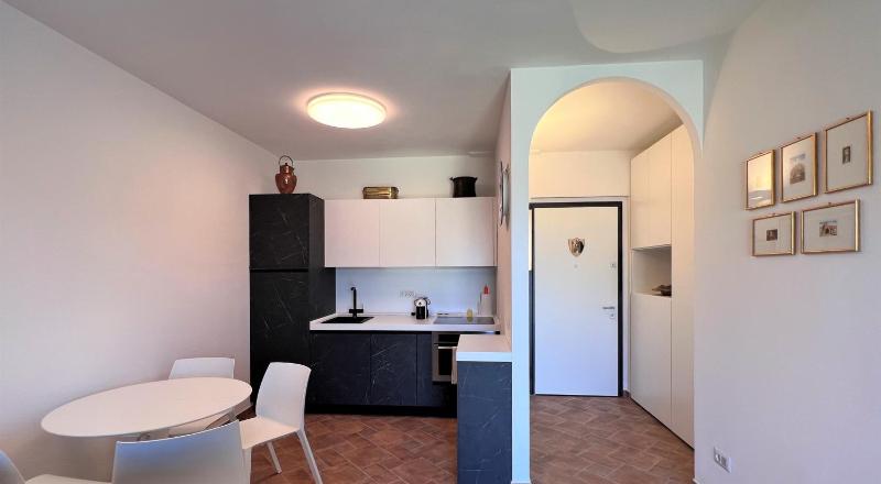 Locanda Castellini-private parking - image 35
