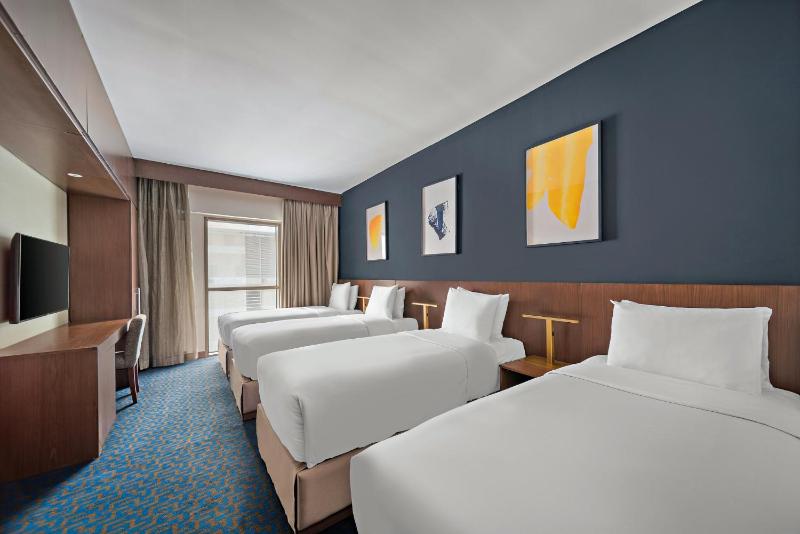 Deluxe Quadruple Room - Smoking