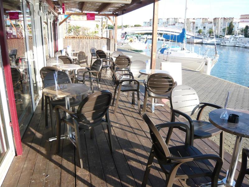 Hôtel Port Beach - image 24