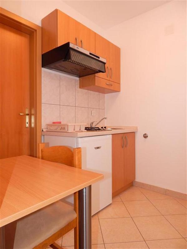 One-Bedroom Apartment with Terrace image 4