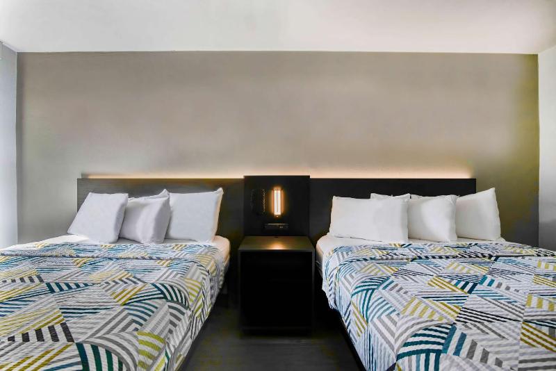 Motel 6 Atlanta Ga - Midtown - image 9
