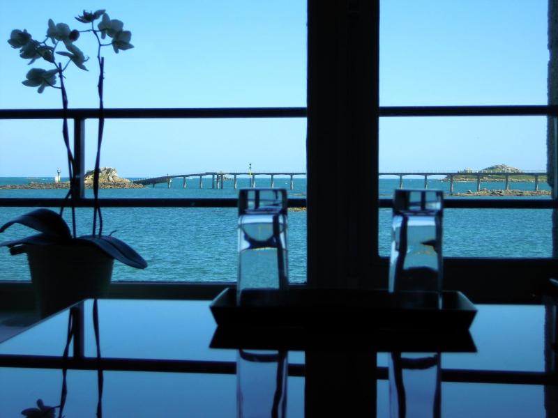 Junior Suite with Sea View image 4