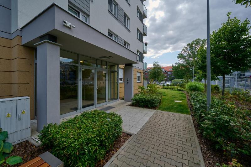 Spacious Apartment suitable for Remote Work with Balcony & Parking by Noclegi Renters - image 16