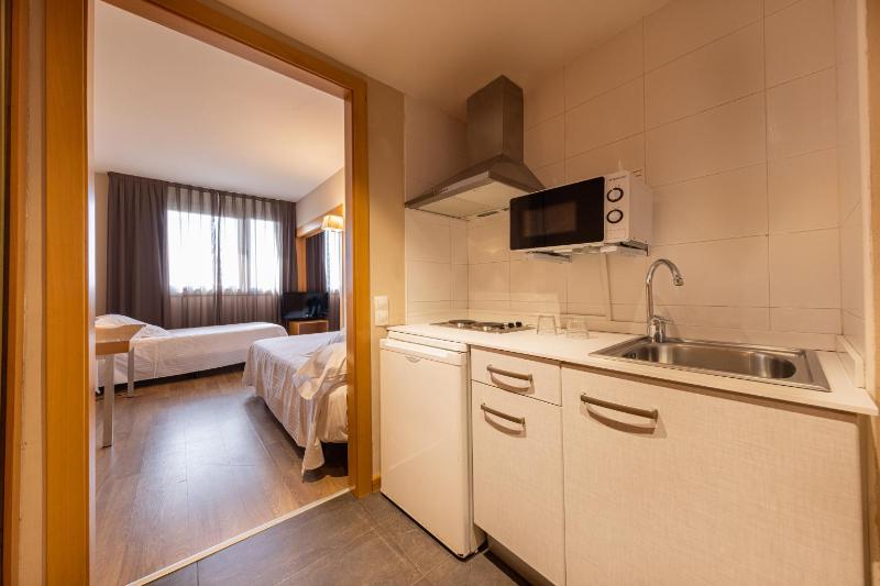 One-Bedroom Apartment (2 Adults) - Amusement Park + 1-day ticket to Ferrari Land image 4