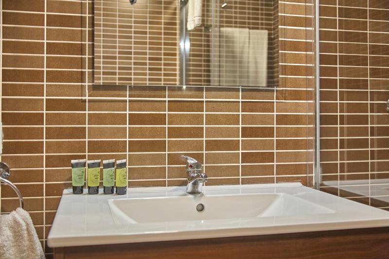 Aparthotel Xic - image 7