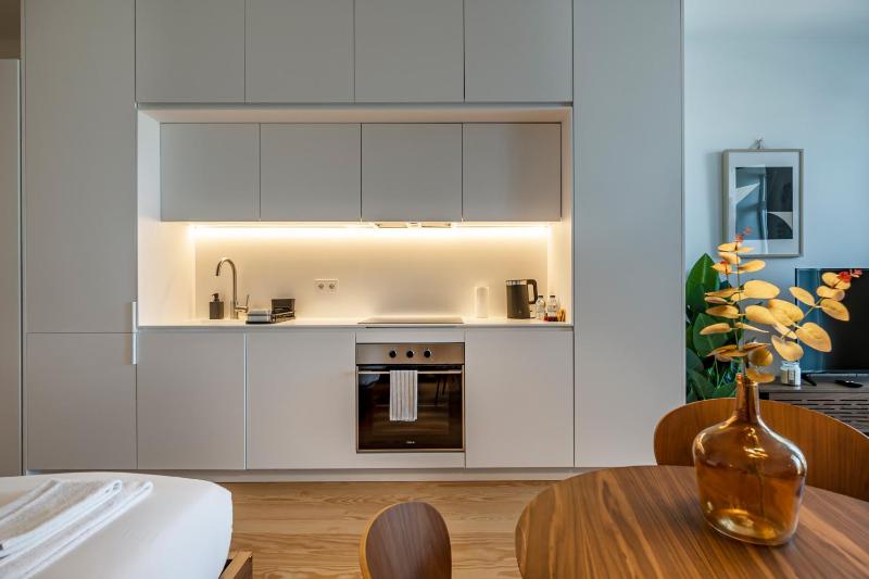 Nomad's Lux - Almada Apartments Porto - image 22