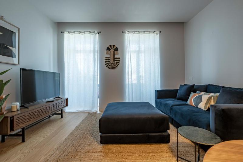 Nomad's Lux - Almada Apartments Porto - image 31
