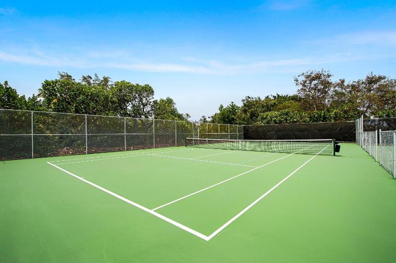 Country Club Villas#115 - image 2