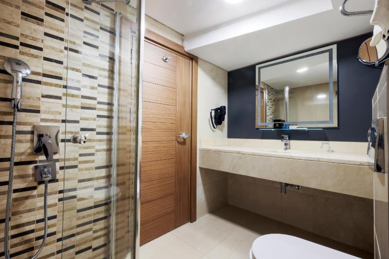 Economy Room - Free Access to Spa image 2