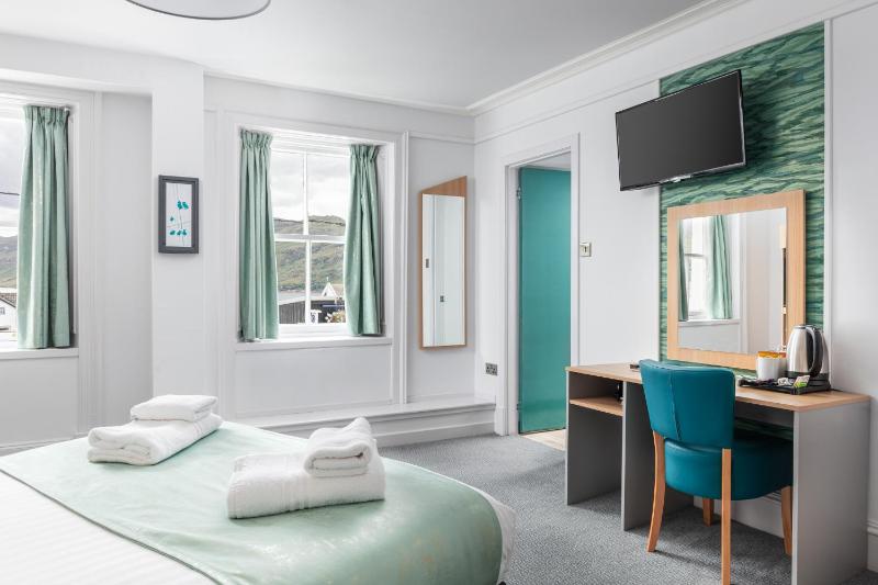Double Room image 1