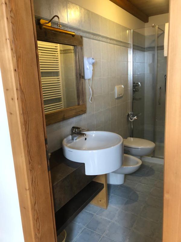 Standard Double Suite image 4