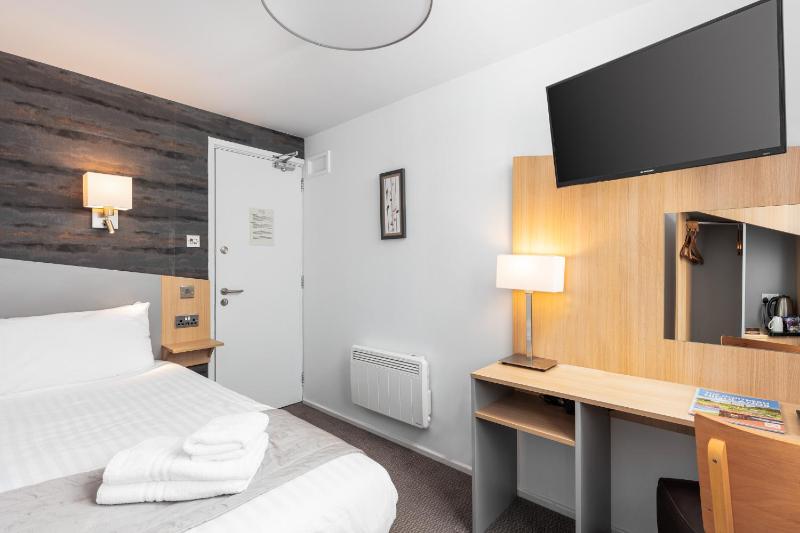 Single Room image 1