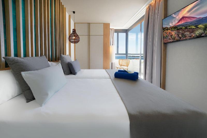 Family Suite Sea View  image 4