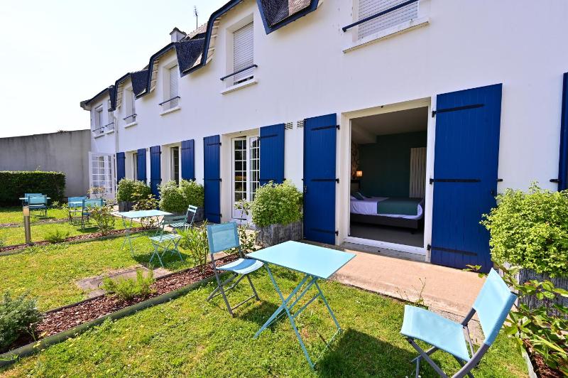 Comfort Double Room with Terrace image 1