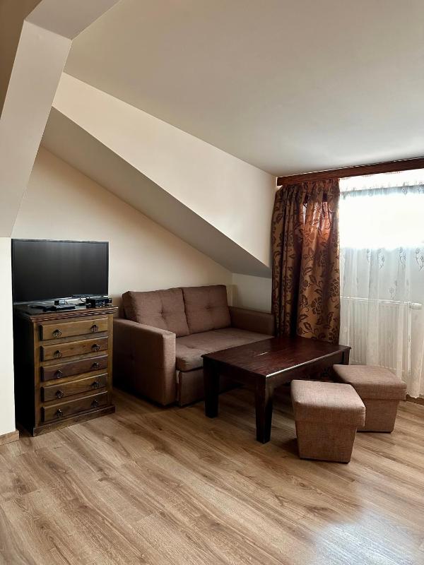 Deluxe Double Room image 4