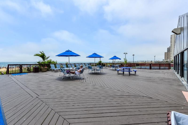 2BR Capri Oceanfront Condo Indoor pool Massage chair Brand New bathrooms 2025 unbeatable views! - image 14