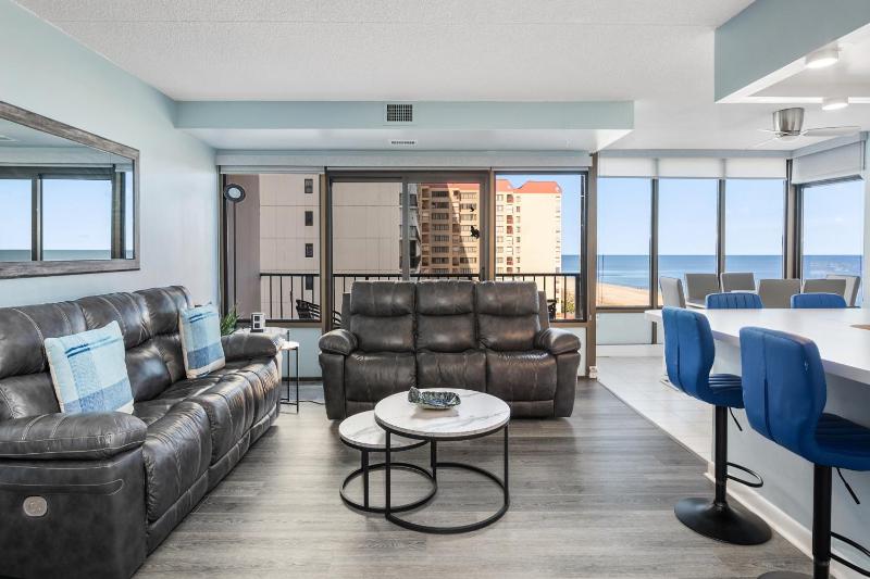 2BR Capri Oceanfront Condo Indoor pool Massage chair Brand New bathrooms 2025 unbeatable views! - image 31