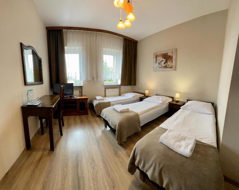 Triple Room image 3