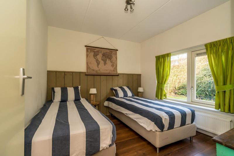 Holiday Home (5 Adults) image 4