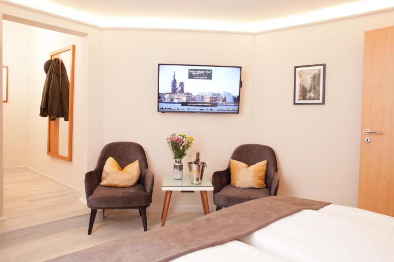 Two-Bedroom Suite image 4