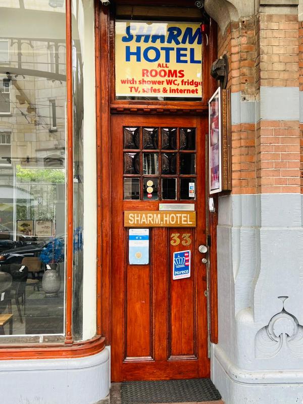 Hotel Sharm - image 1