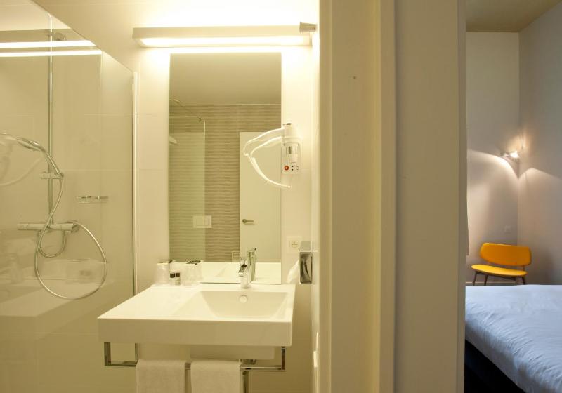 Superior Family Room image 4