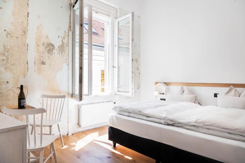 Independent room image 3