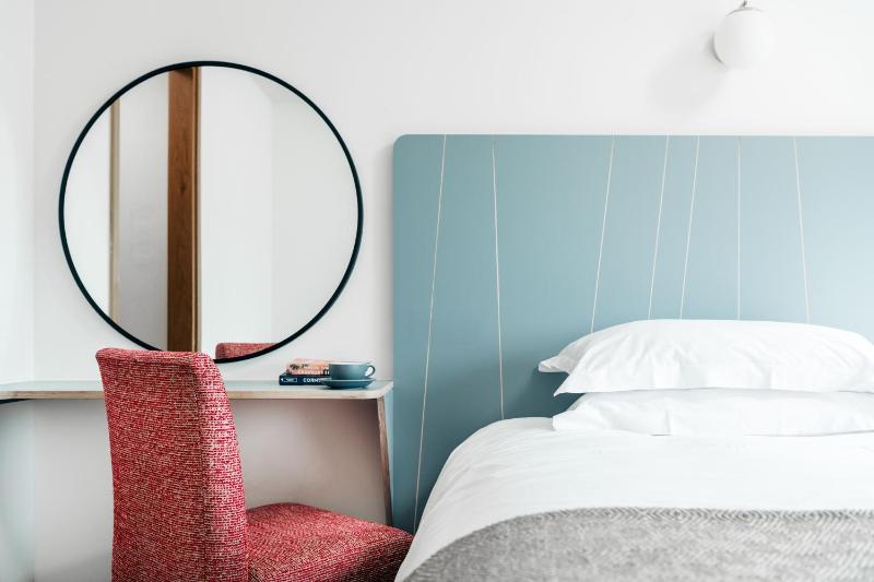 Cosy  image 4