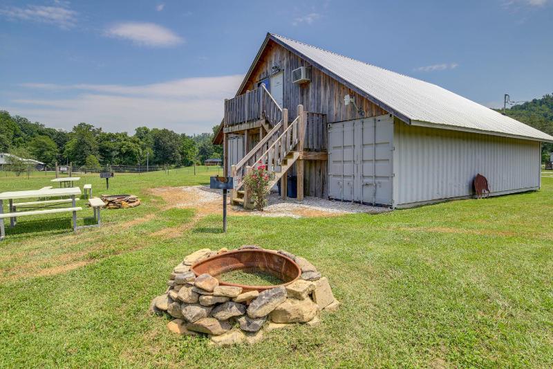 Cozy Huntsville Abode ATV Authorized Route Access Images