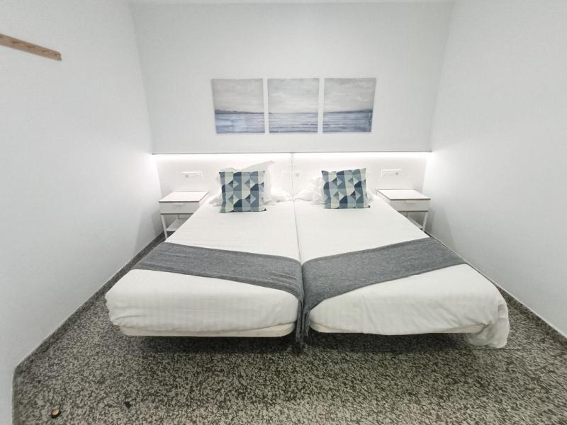 Apartamentos Sol Mar - image 27