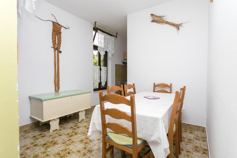 Apartments by the sea Mirca Brac - 732 - image 31