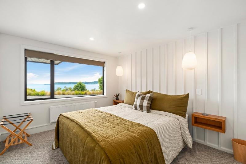 Lake Terrace Lodge - Luxury Taupo Accommodation - image 34