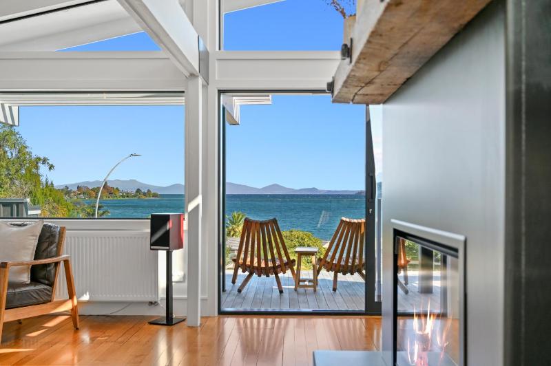 Lake Terrace Lodge - Luxury Taupo Accommodation - image 36