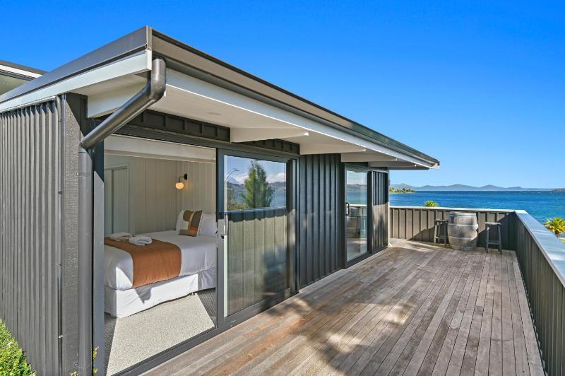Lake Terrace Lodge - Luxury Taupo Accommodation - image 5
