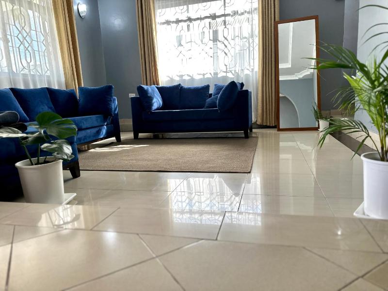 Sally's home-near JNIA airport - image 9