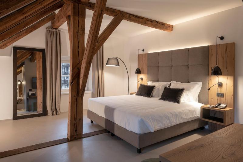 Junior Suite image 4