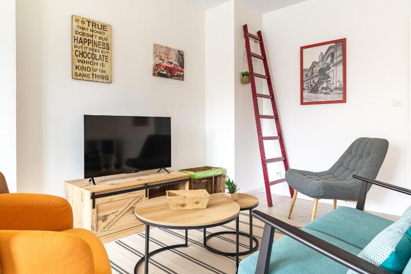 L'Ingénieux - Appt près de la Place Zola - image 12
