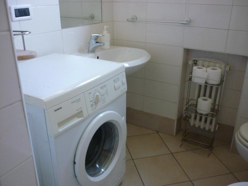 Studio Apartment image 4