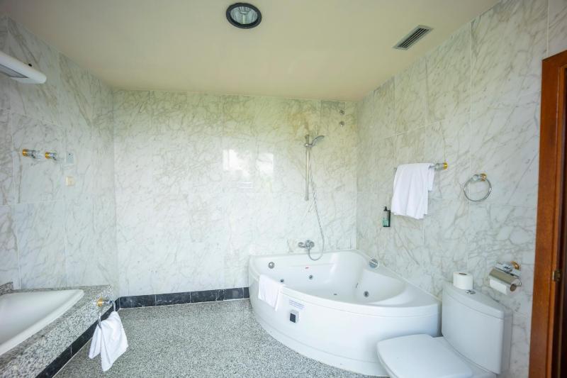 Junior Suite image 2