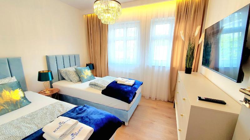 Grand Royal Baltic Ustka - luksusowy Apartament 150 metrów od plaży port zielony taras bezpłatny parking top lokalizacja w centrum Ustki - image 34