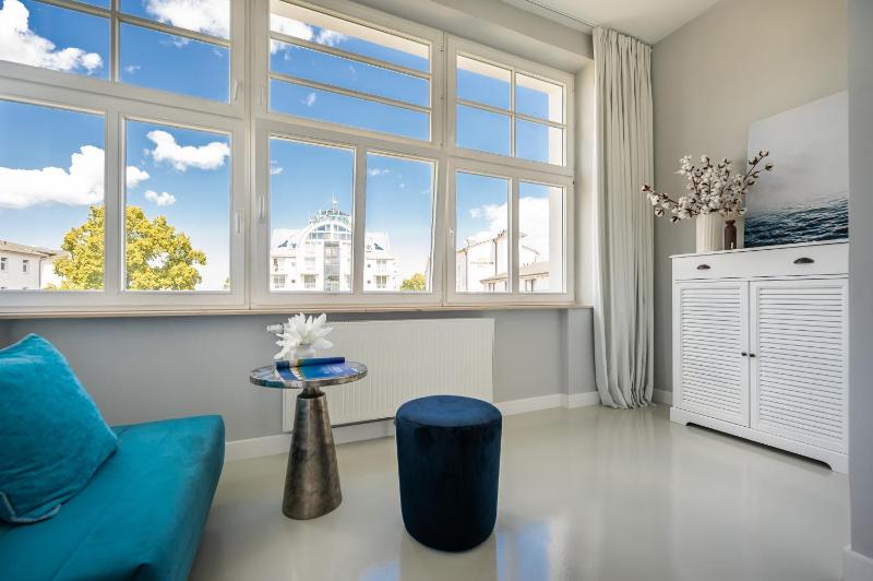 Junior Suite sea side image 1