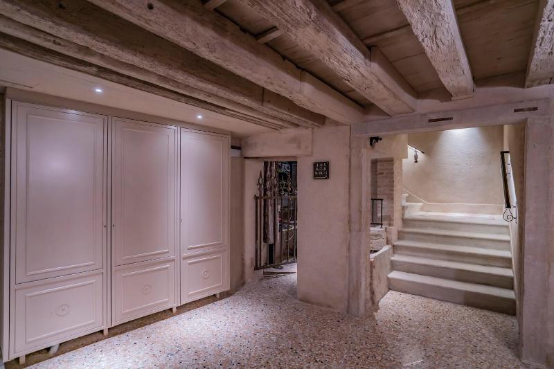 Corte Rubbi 6 Studio Apartment - image 13