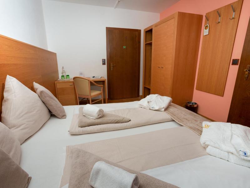  Economy Double or Twin Room image 3