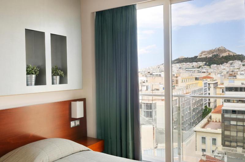 King Suite with Sofa Bed - Non-Smoking image 2