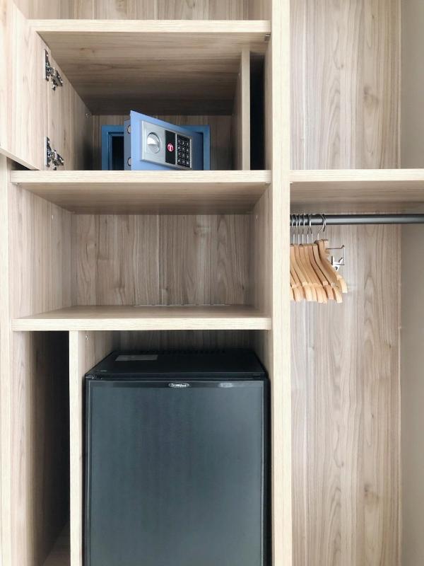 Triple Room with Sea View image 2