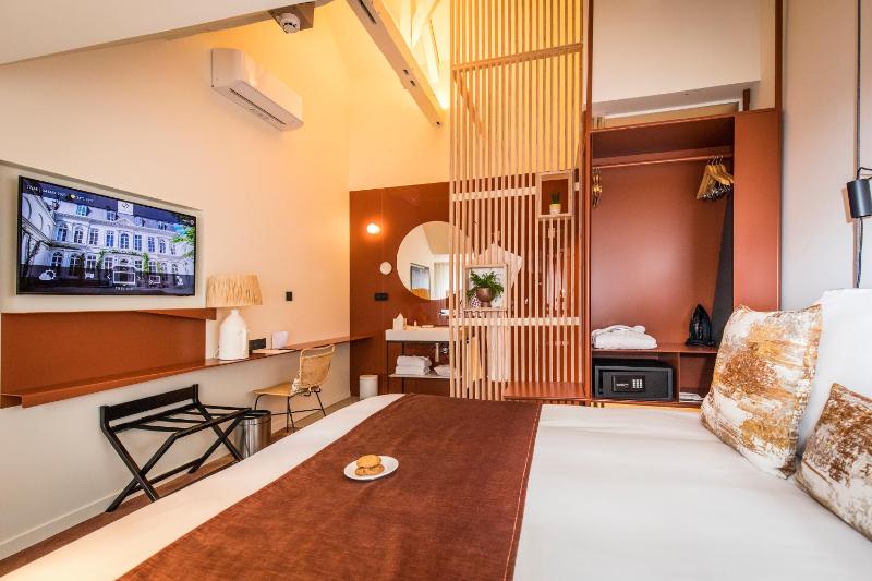 Comfort Double Room image 3